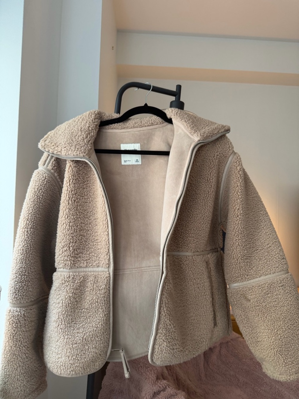 Abercrombie & Fitch Light Beige Sherpa Zip Jacket